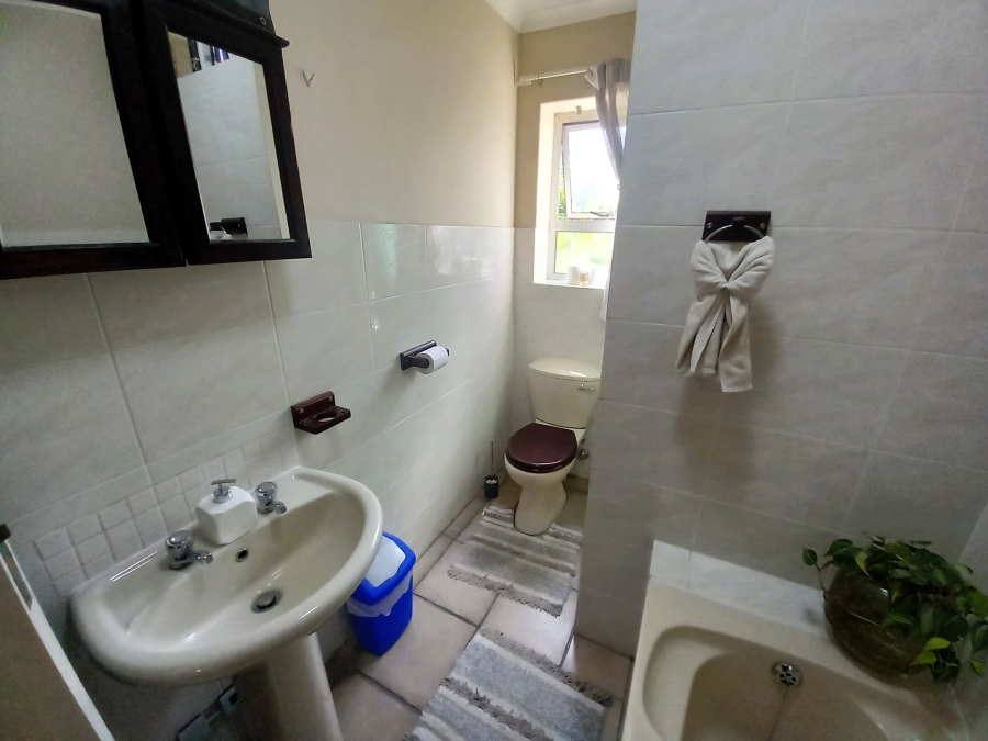 To Let 2 Bedroom Property for Rent in Goedemoed Western Cape